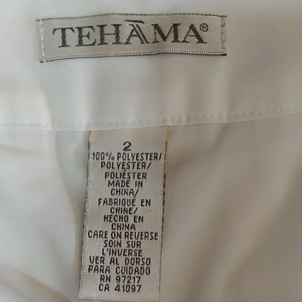TEHAMA Classic White Bermuda  Casual Shorts With Inner‎ Liner Women's Size 2
